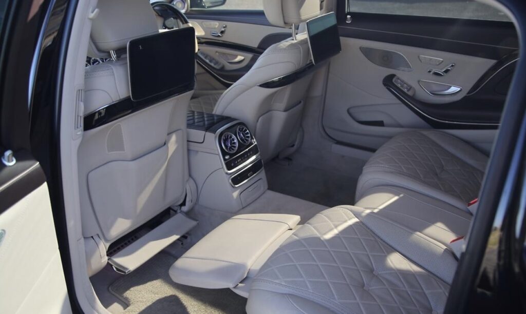 Mercedes Maybach 9